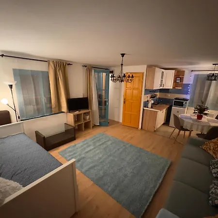 Healing Garden Apartment