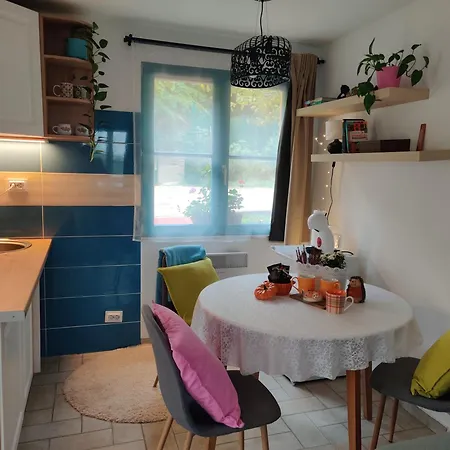 Apartament Healing Garden